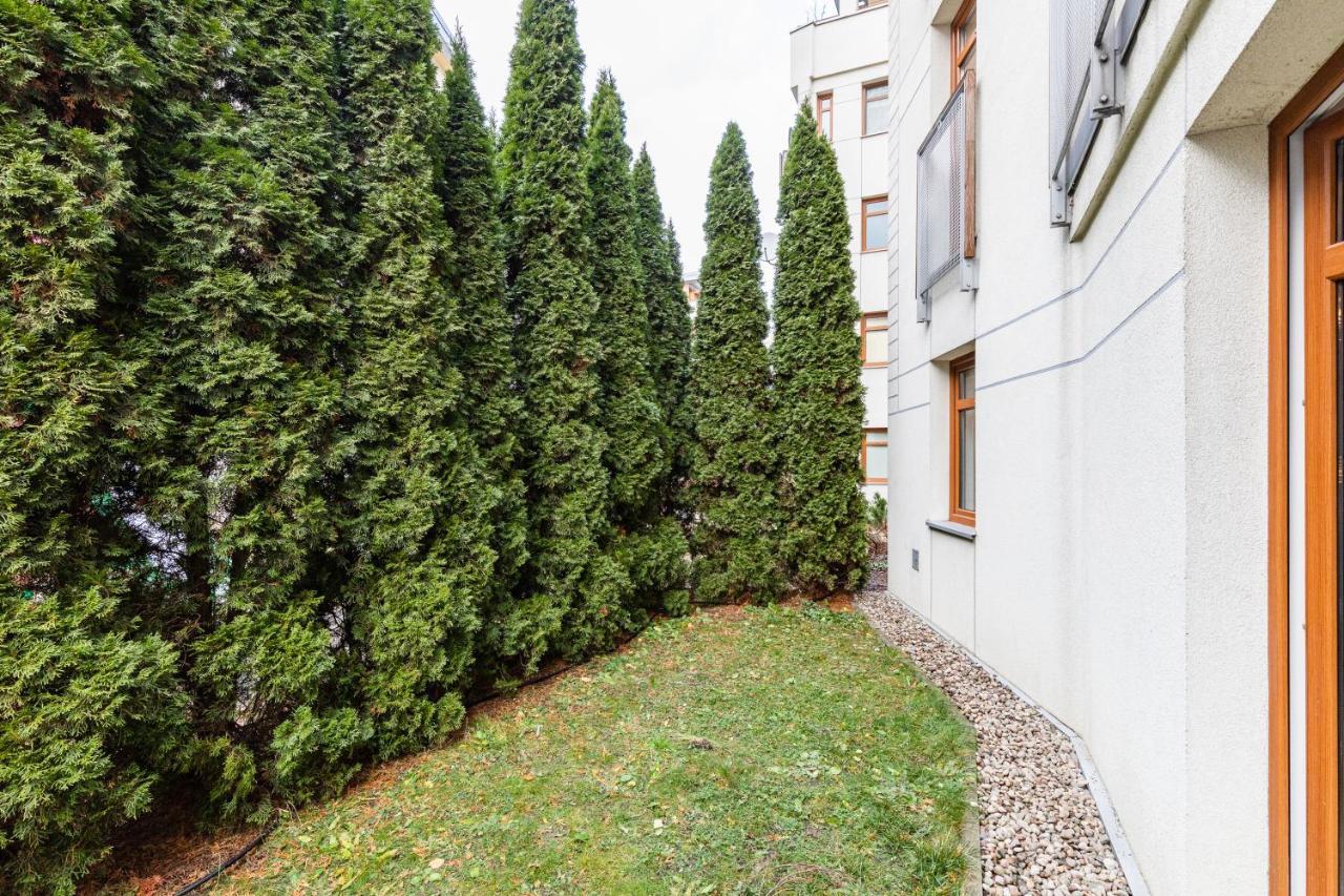 Ferienwohnung Superapart Wilanowska 7, "Pet-Friendly With Elevator & Parking" Warschau Exterior foto